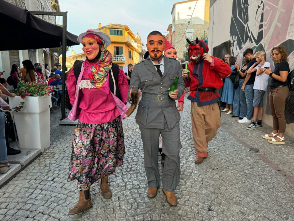 454212909 873671688127501 6113038719846086482 n